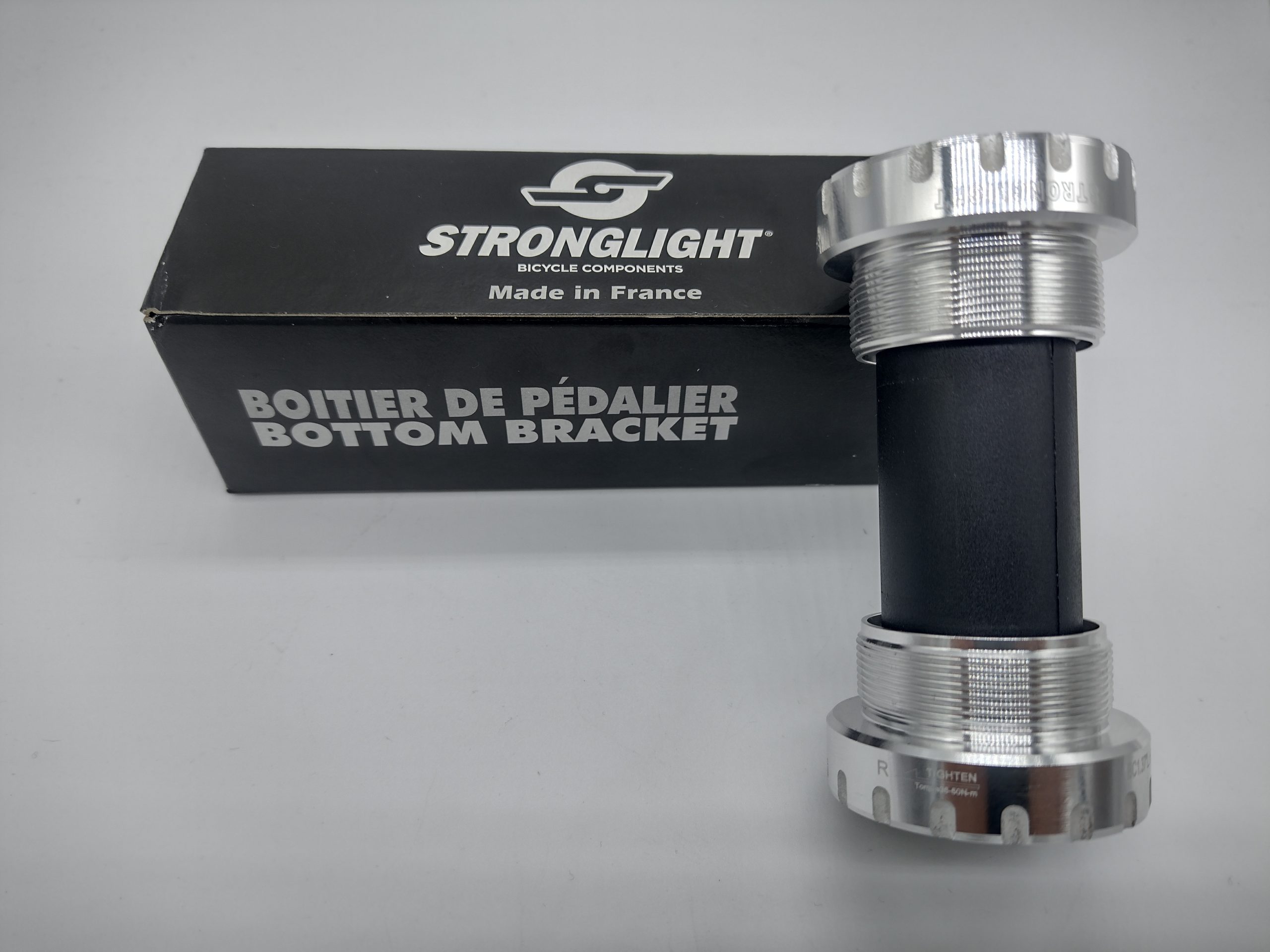 EXT0122 Shimano Road External Bottom Bracket Cups (Standard)