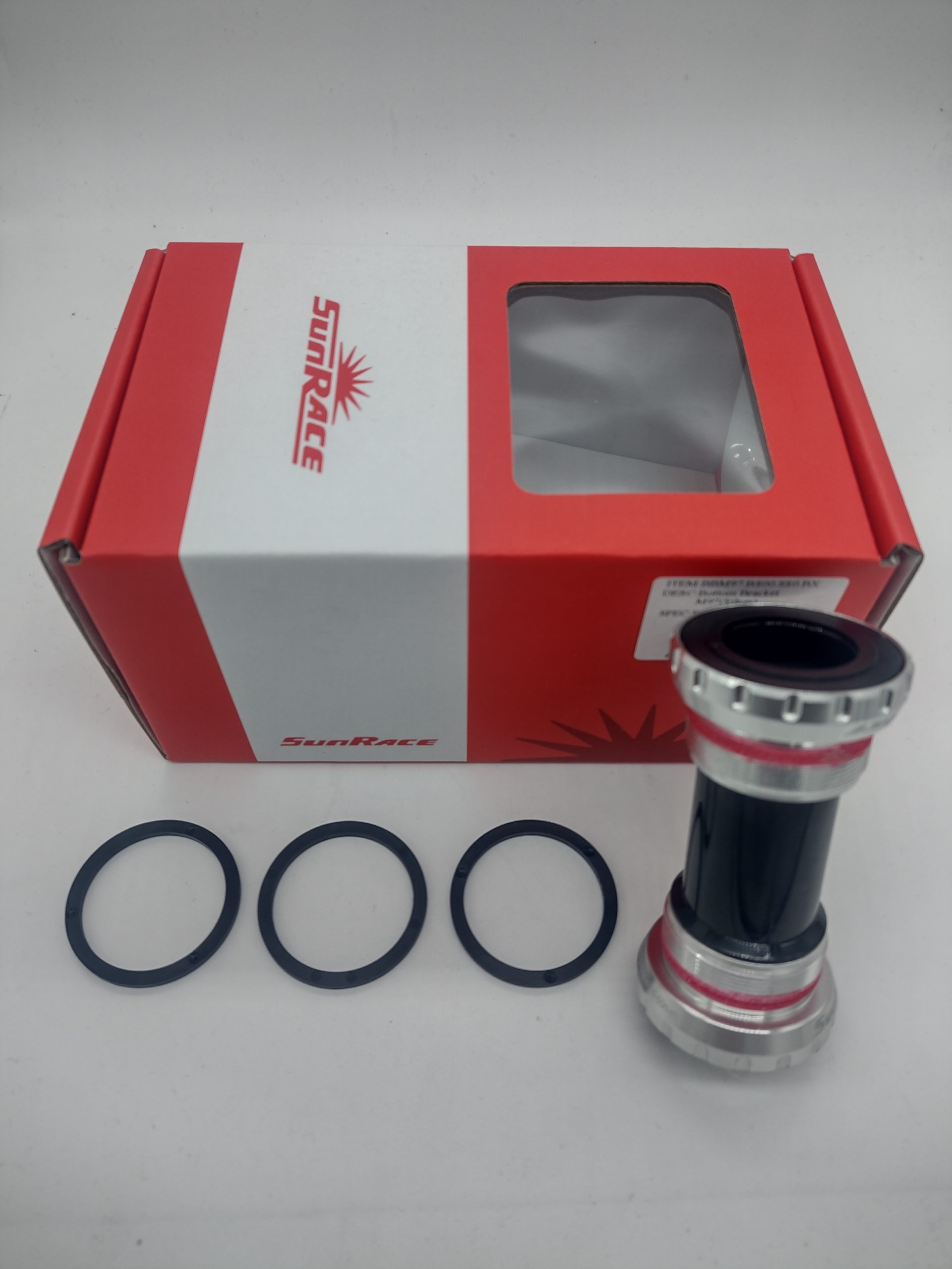 Sunrace BBM97 External Bottom Bracket : MTB Shimano